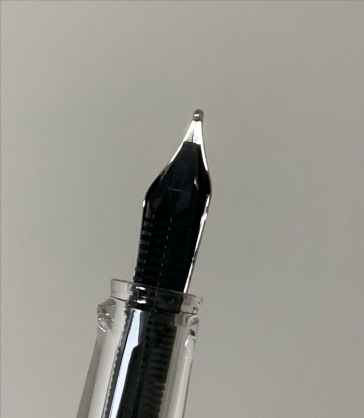 트위스비 에코 말차그린 만년필 b촉 이미지