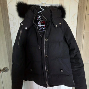 무스너클 구스다운 패딩점퍼 이미지