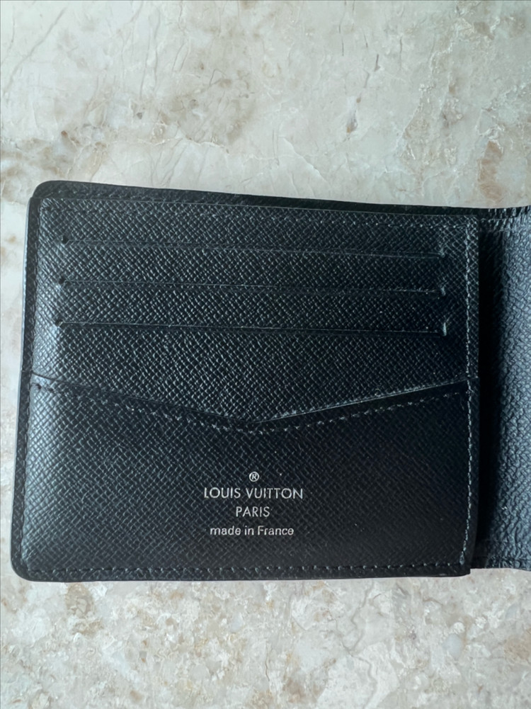 루이비통 다미에 정품 남성용 반지갑 팝니다. 이미지