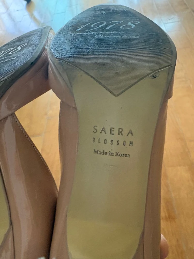 세라 구두 스텔레토힐 판매해요 이미지