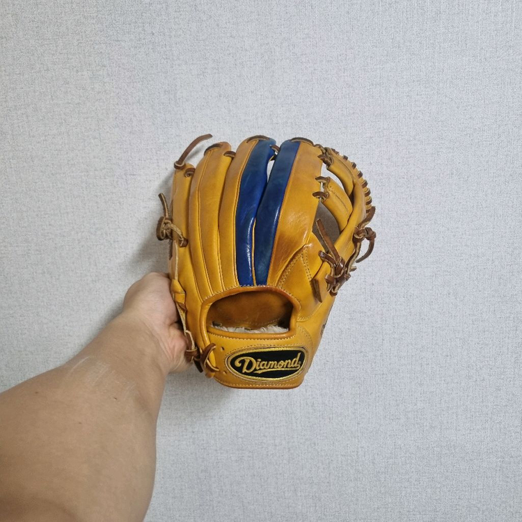 다이아몬드 내야글러브 이미지