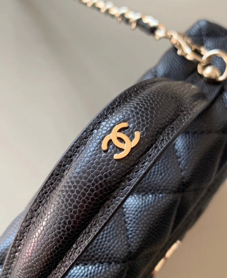 샤넬 퀼팅 미니 핸드백 이미지