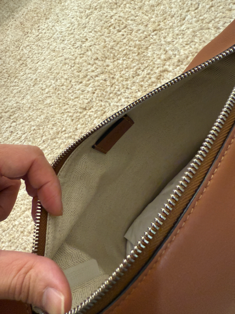 로에베 스몰 큐비백 이미지