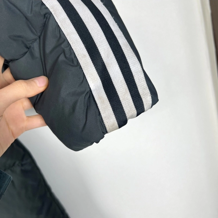 아디다스/다운 블랙 패딩 점퍼 아동150/라덴 이미지