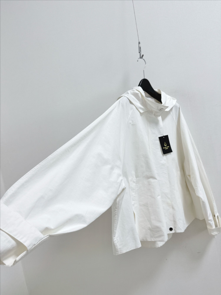 블랑듀 후드 스트링 점퍼 이미지