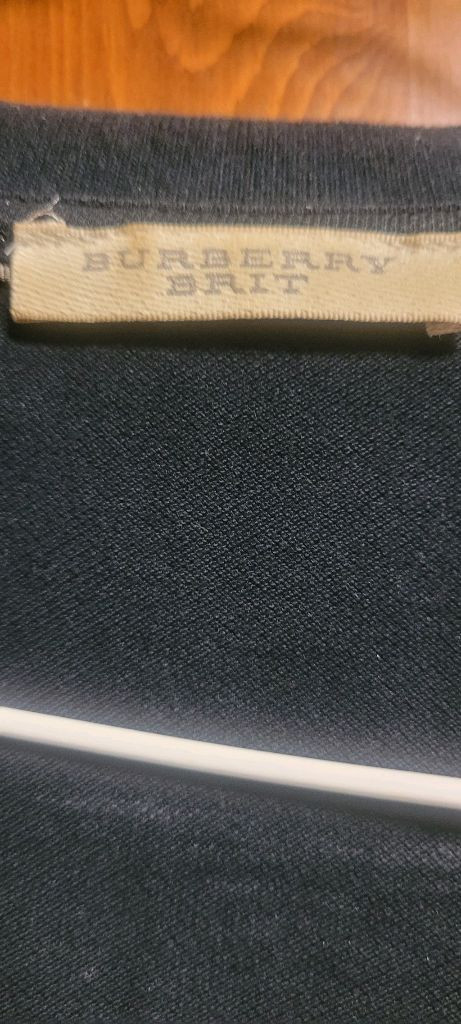 버버리 브릿 블랙 폴로티 M 이미지