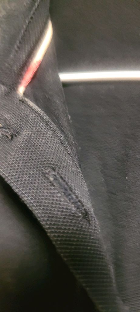 버버리 브릿 블랙 폴로티 M 이미지