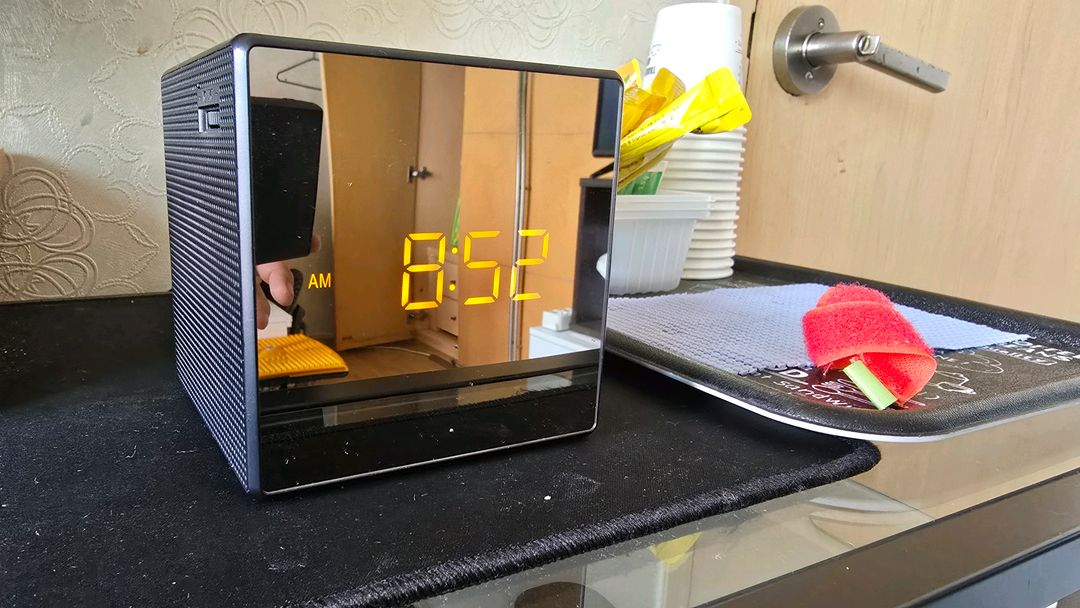 소니 라디오 (ICF-C1) 이미지