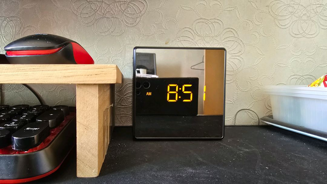 소니 라디오 (ICF-C1) 이미지