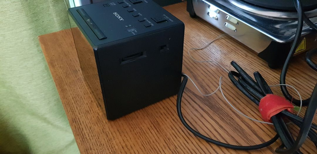 소니 라디오 (ICF-C1) 이미지