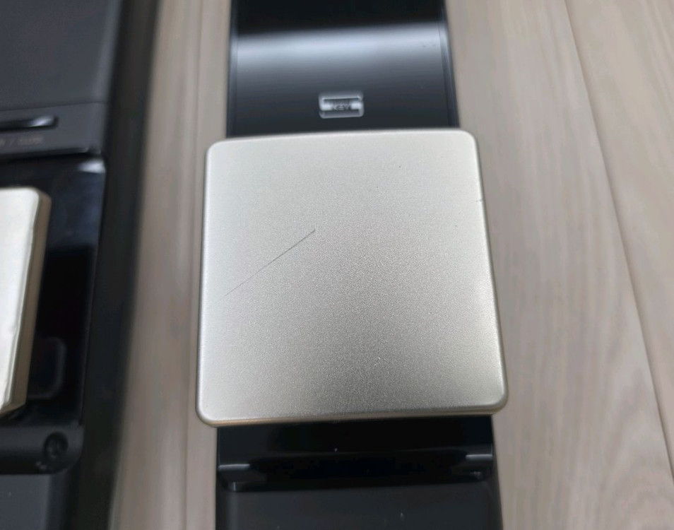 삼성 IoT 와이파이 오토푸시풀 지문 도어락 (SHP-DR900) 이미지