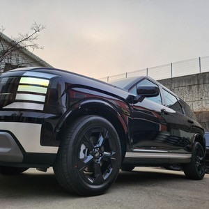 풀체인지 팰리세이드 LX3 20인치 프레스티지 순정휠 블랙휠 팝니다 이미지