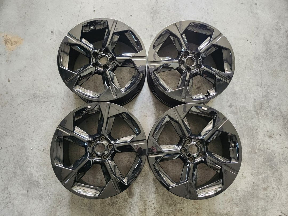 풀체인지 팰리세이드 LX3 20인치 프레스티지 순정휠 블랙휠 팝니다 이미지