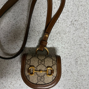 구찌 홀스빗 GG 에어팟 케이스 숄더백 이미지