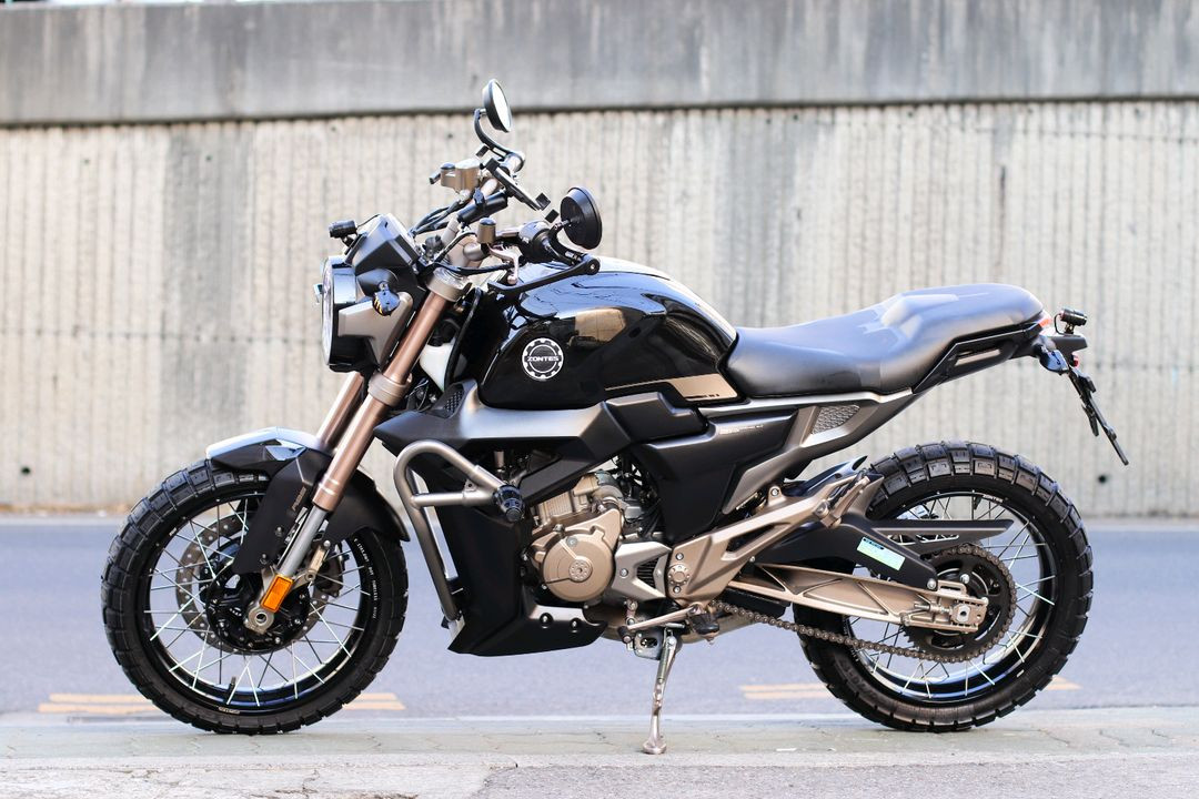 존테스125 g1 2023년식 1373km 오토바이 판매합니다 이미지