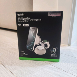 벨킨 3in1 아이폰,애플워치,에어팟 무선충전스탠드 미개봉 이미지