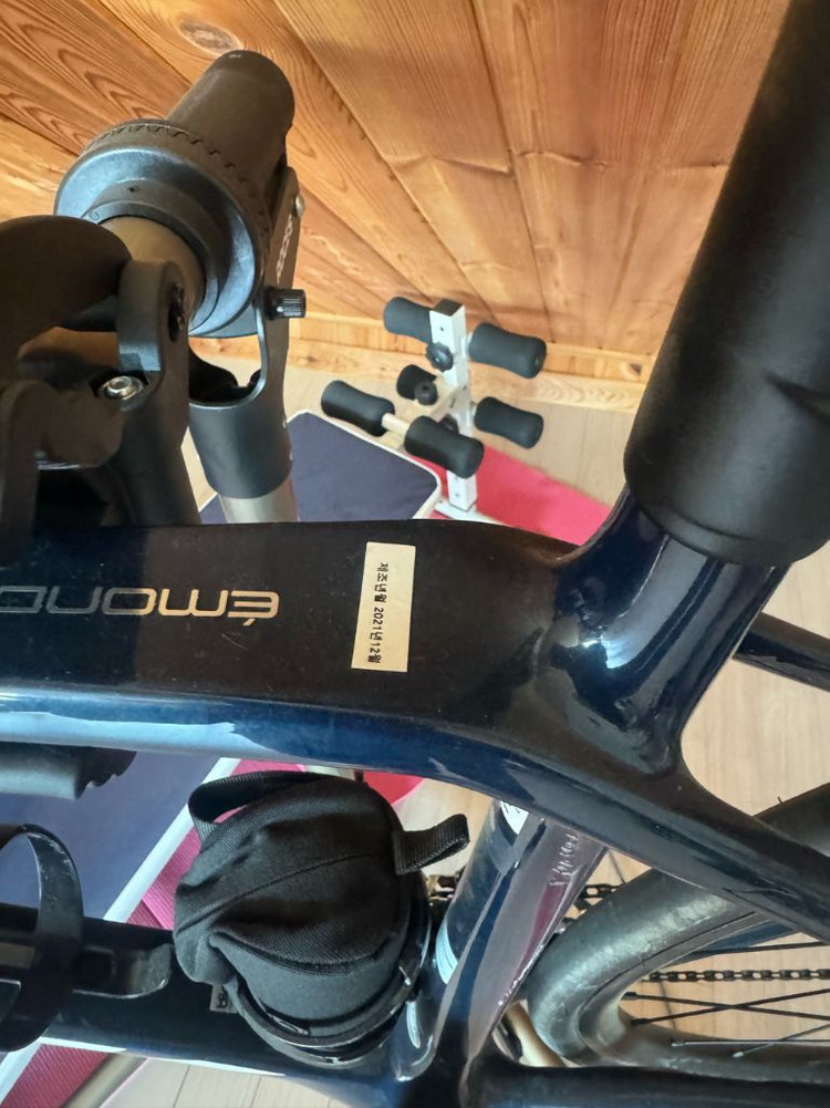 트렉 에몬다 sl5 카본 로드 자전거 이미지