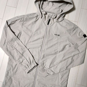 새상품급) 네파 피스토 공용 윈드자켓 바람막이 7LC0692 사이즈105여러 중고사이트에도 같이 판매하고 있어서 삭 이미지