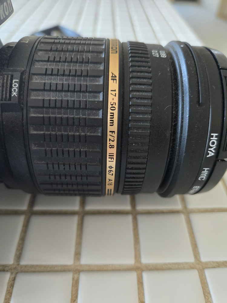 DSLR 카메라 + AF-S 17-50mm 렌즈 세트 이미지