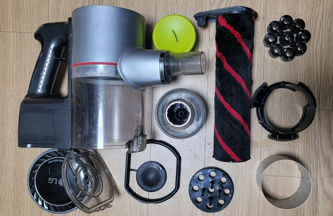 깨끗하게 세척한 LG 코드제로 무선 청소기(35분 연속동작) 이미지