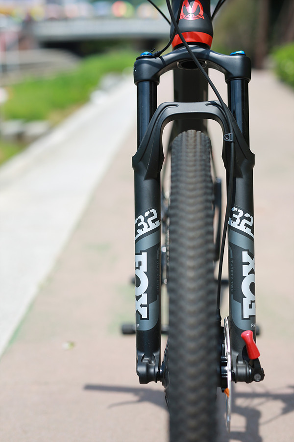 *무주행*가격인하*23년 사바 토치 9.2 카본 *XTR24*17인치 이미지