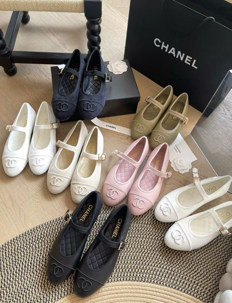 샤넬 램스킨 메리제인 플랫슈즈 이미지