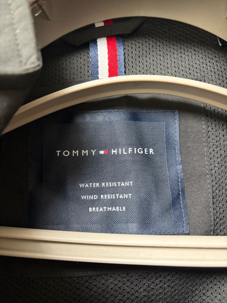 새상품 Tommy Hilfiger 타미 힐피거 남성 블랙 바람막이 자켓 L 택 안땐제품 6만원 이미지