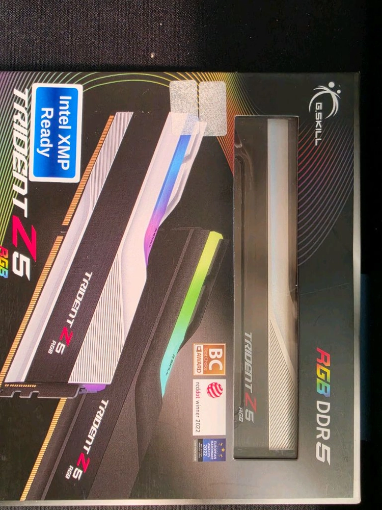 G.SKILL DDR5-6000 CL30 TRIDENT Z5 RGB J 실버 패키지 32GB(16X2) - 안심되는 중고거래
