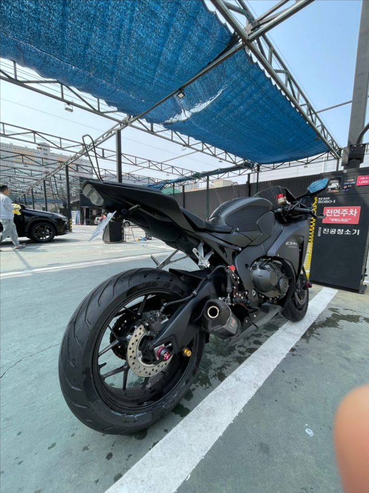 cbr1000rr(2016) 판매합니다 이미지