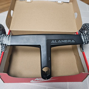 데다 알라네라 일체형 카본 픽시 로드 핸들바 이미지