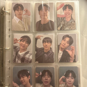 이준영 포카 여러장 이미지