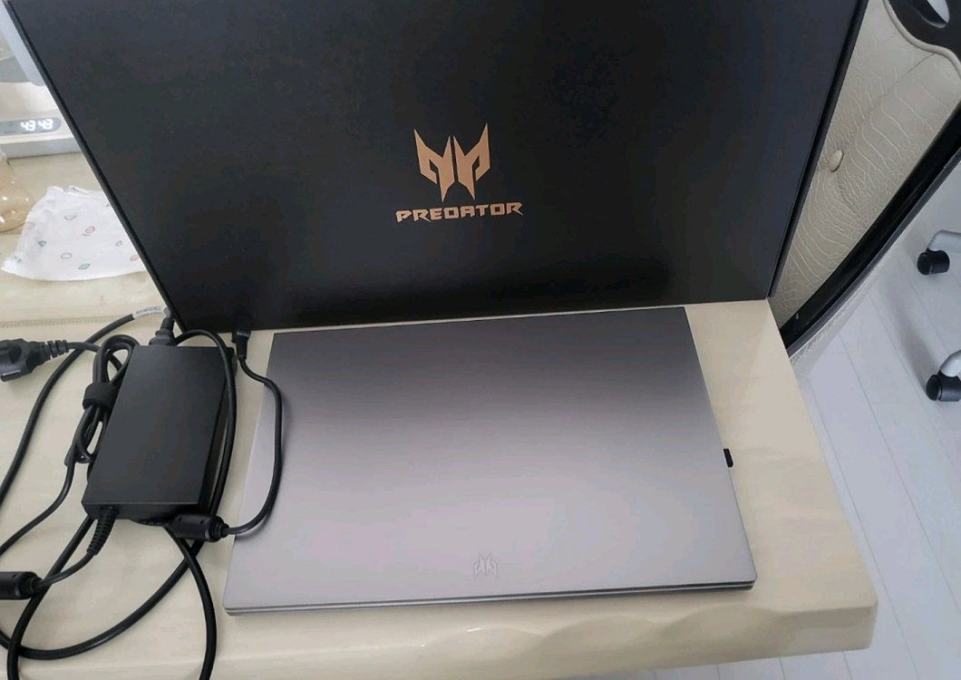 에이서 프레데터 트리톤 네오 16 RTX 4060 이미지