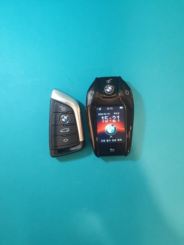 BMW 4시리즈 컨버터블 2025 차량키 디지털키 개조, 감성과 편의성 업그레이드 이미지