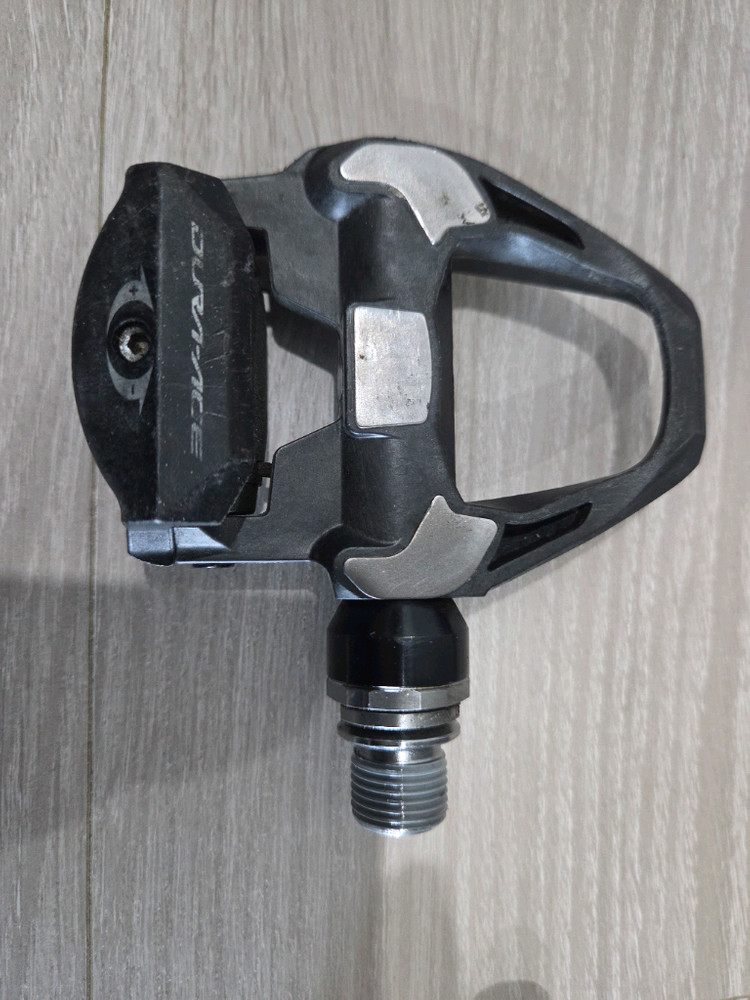 듀라 클릿페달 이미지