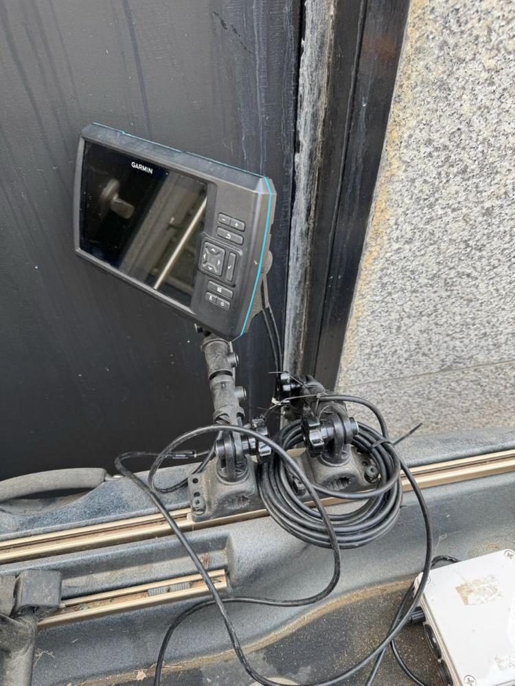 네이티브 슬레이어 10 프로펠 + 가민 스트라이커 플러스 7 + 바키타 가이드모터 이미지