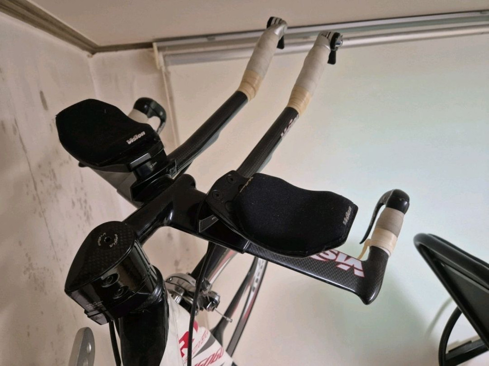 대만 아고고사 철인3종 TT바이크 싸이클 자전거 잔차 판매합니다. 이미지