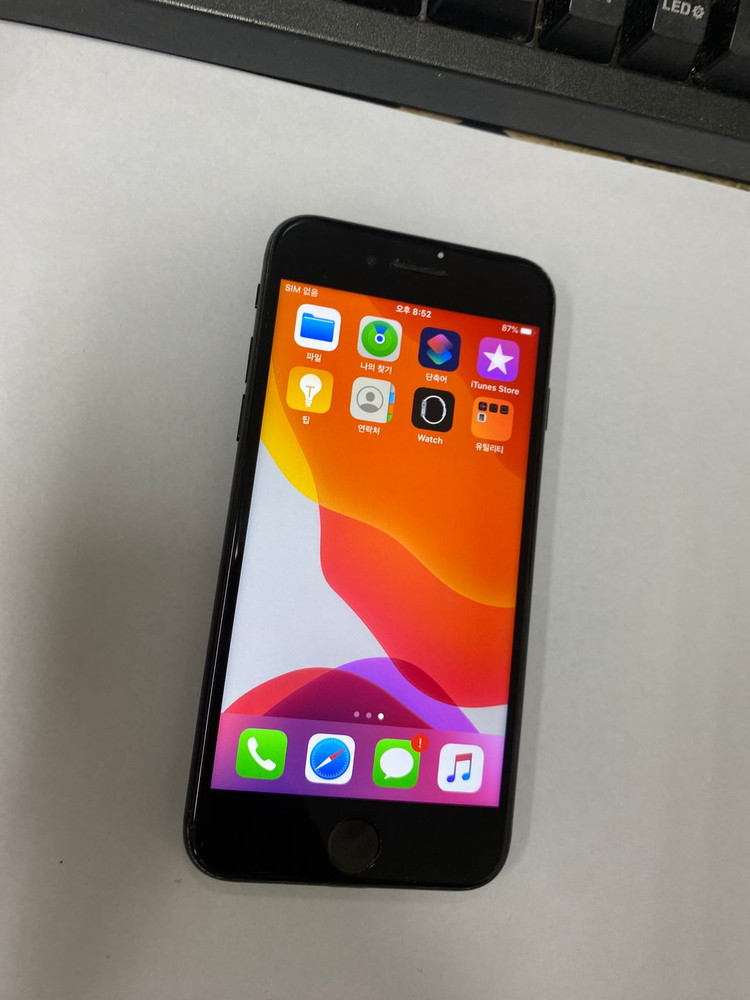 아이폰7 128GB 제트블랙 레트로감성 인스타 카메라폰 빈티지 사진폰 499387 이미지