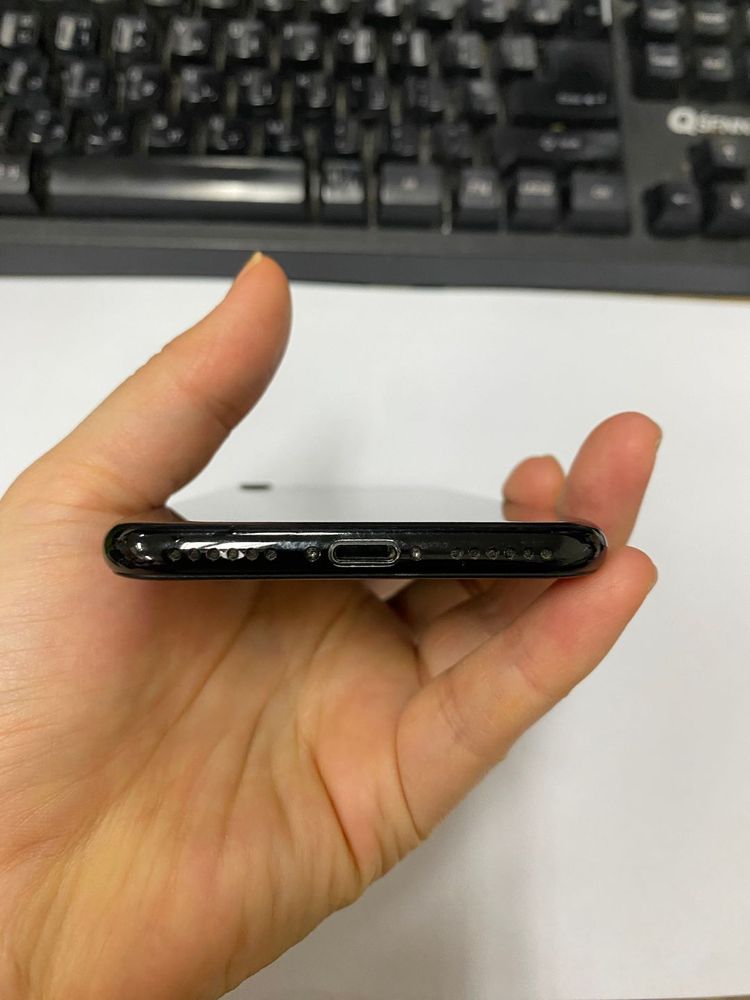 아이폰7 128GB 제트블랙 레트로감성 인스타 카메라폰 빈티지 사진폰 499387 이미지