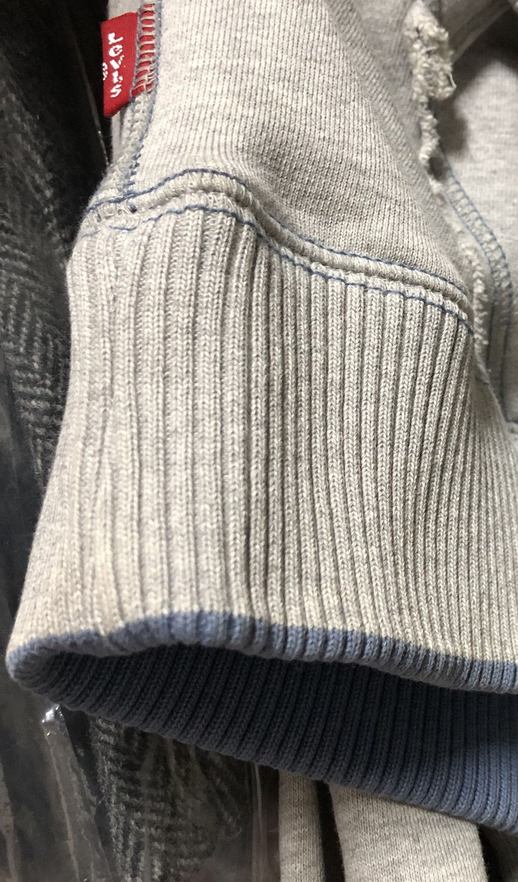 리바이스, 후드티 이미지