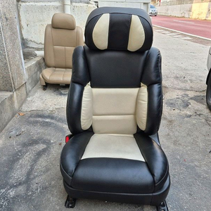 뉴체어맨 운전석 전동 열선 사제 리무진 가죽시트 이미지