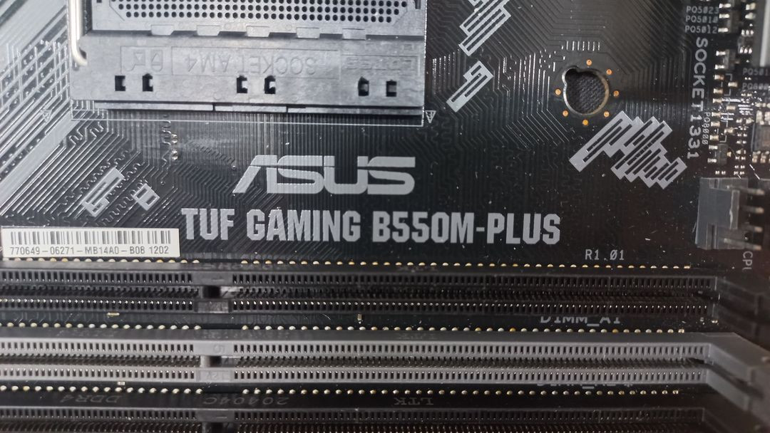 ASUS TUF GAMING B550M-PLUS 메인보드 팝니다. 이미지