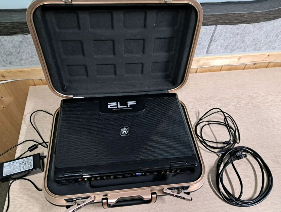 엘프 E909 노래반주기 이미지