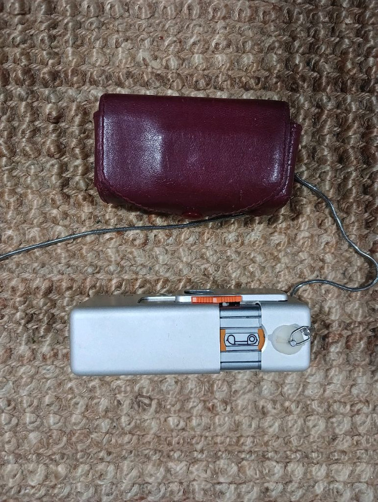 롤라이 컴팩트 필름카메라 이미지