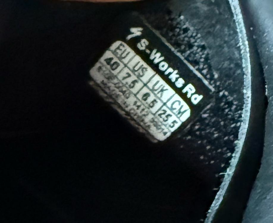 스페셜라이즈드 에스웍스 로드 클릿슈즈 이미지