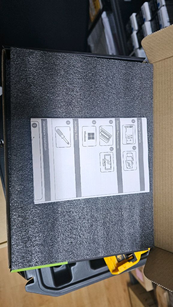 MSI 지포스 RTX 4060 8G VENTUS 2X BLACK OC 그래픽카드 판매 상태새것과같음 이미지