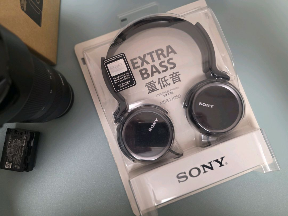 SONY FX30 바디 외 서비스 (키보드,헤드폰) 이미지