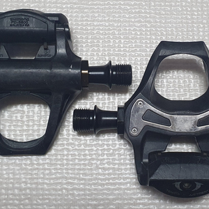 시마노 울테그라 PD-5800 클릿 페달 이미지