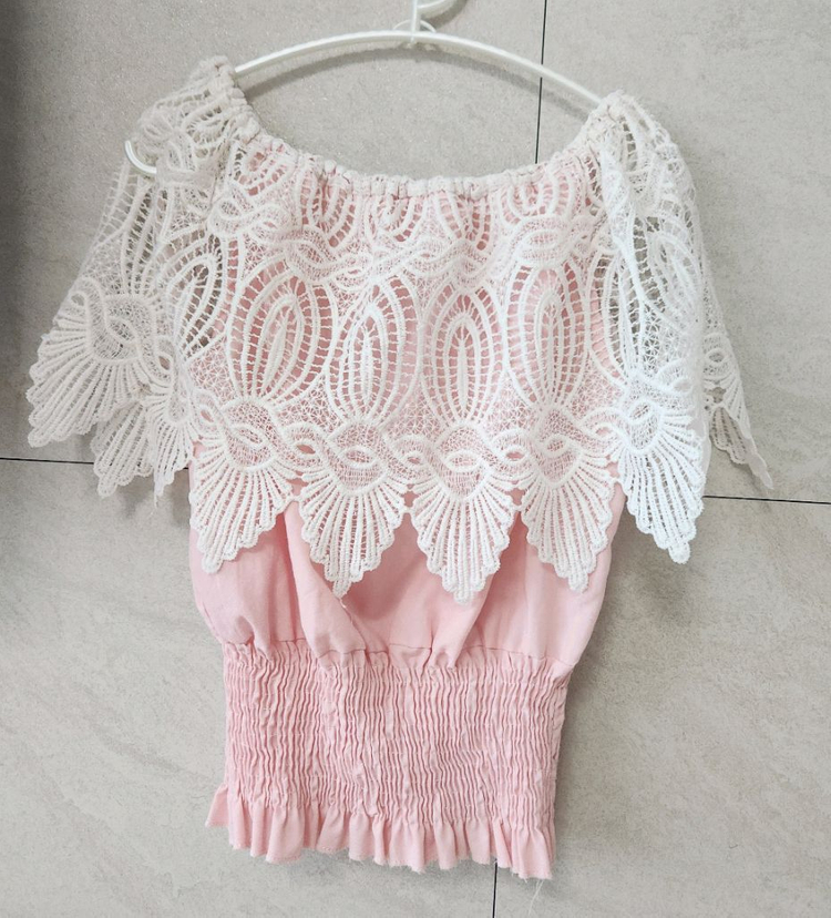 핑크 레이스 오프숄더 블라우스 이미지