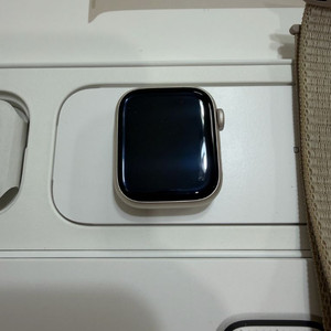 애플워치 7 스타라이트 41mm 이미지