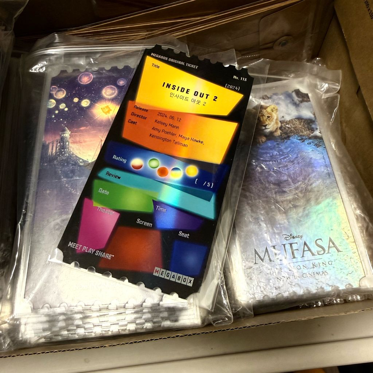 인사이드아웃2 아이맥스 포스터 4DX IMAX엠보싱스티커아트카드 오리지널티켓 오티 디즈니 영화굿즈 이미지